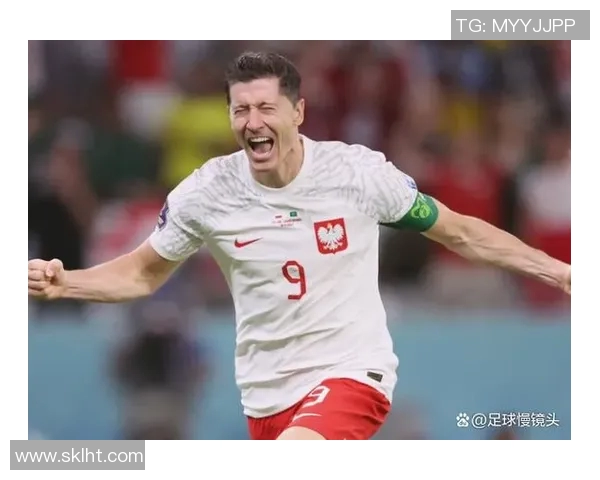 莱万带领球队再创辉煌新篇章球迷期待他在赛场上的精彩表现