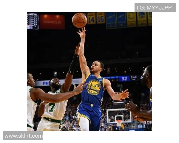 蓝网与绿军激战正酣直播全程回顾精彩瞬间不容错过