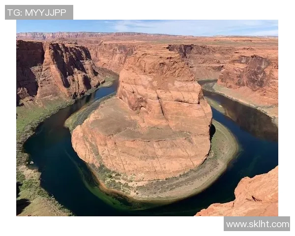 布莱克尼：探索这座迷人小镇的历史与文化魅力