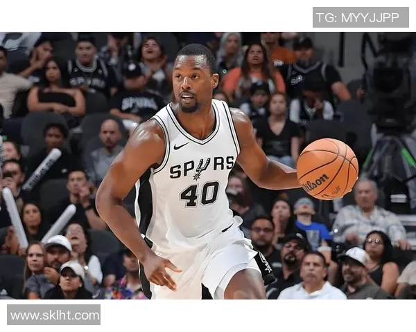 扎克拉文：从天赋新星到NBA全明星的成长之路与未来展望