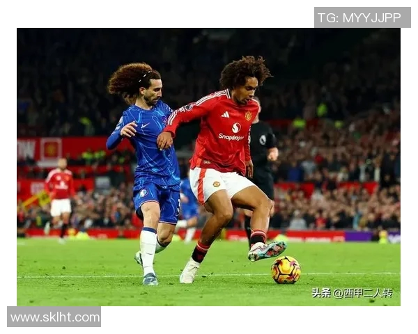 曼联主场迎战巴黎豪门2月13日激情对决引发球迷期待 曼联主场迎战巴黎豪门2月13日激情对决引发球迷期待