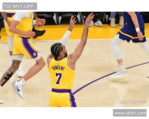 湖人对阵骑士精彩回放今日重温比赛瞬间与精彩时刻