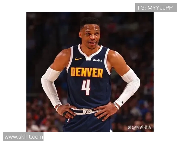 拉塞尔威斯布鲁克的传奇旅程与篮球生涯的辉煌瞬间 拉塞尔威斯布鲁克的传奇旅程与篮球生涯的辉煌瞬间