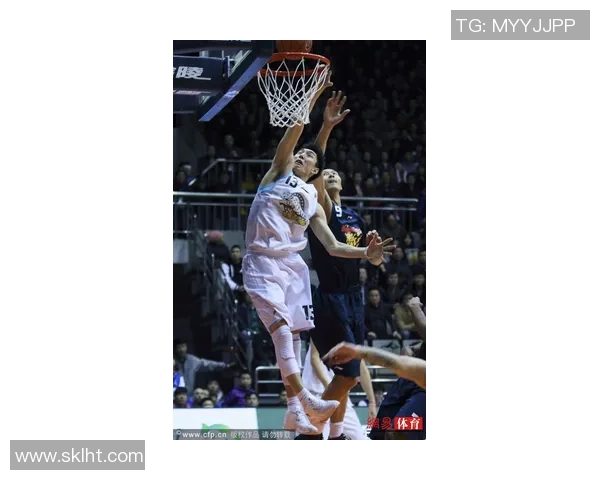 比分网90vs篮球全面解析赛事动态与数据分析助你掌握比赛胜负趋势