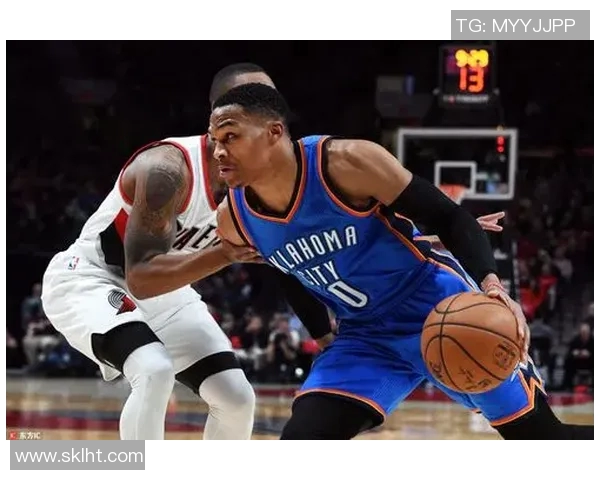 雷霆与开拓者的激战回顾与分析全场精彩瞬间与球员表现揭秘 雷霆与开拓者的激战回顾与分析全场精彩瞬间与球员表现揭秘