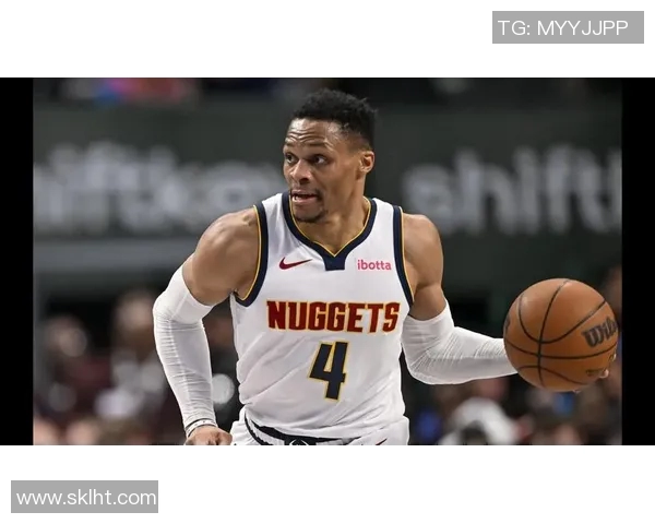 拉塞尔威斯布鲁克的传奇篮球生涯与未来发展展望