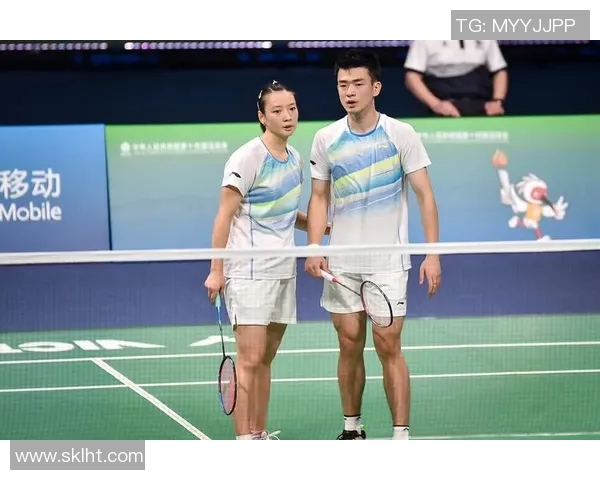 北京羽毛球队在世锦赛中的默契配合与战术分析